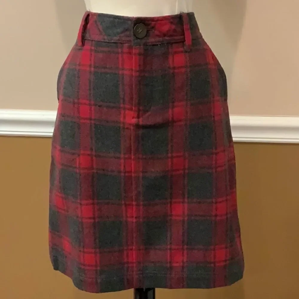 NWOT Eddie Bauer Wool Blend plaid Skirt 2P